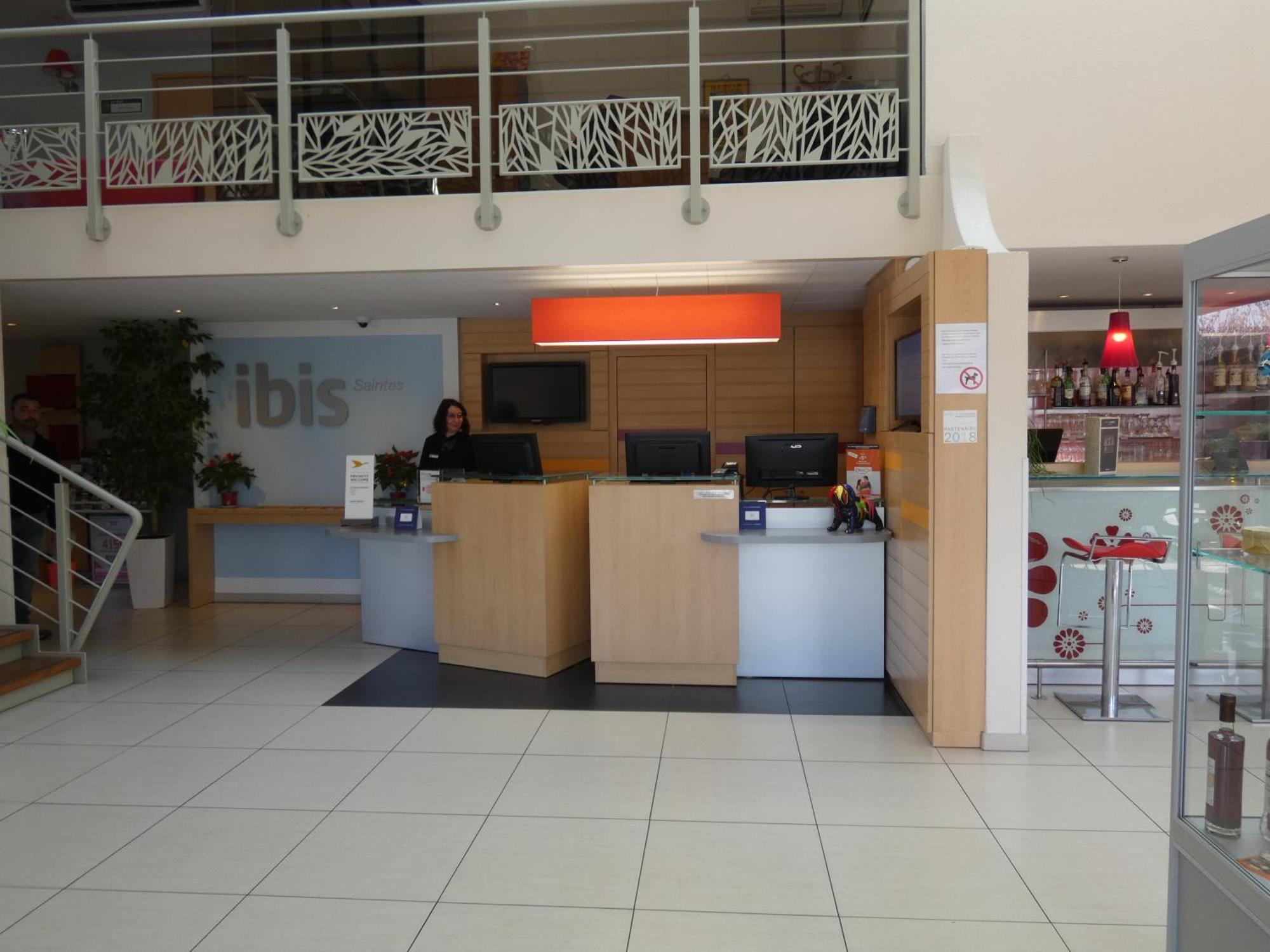Ibis Saintes Ξενοδοχείο Εξωτερικό φωτογραφία