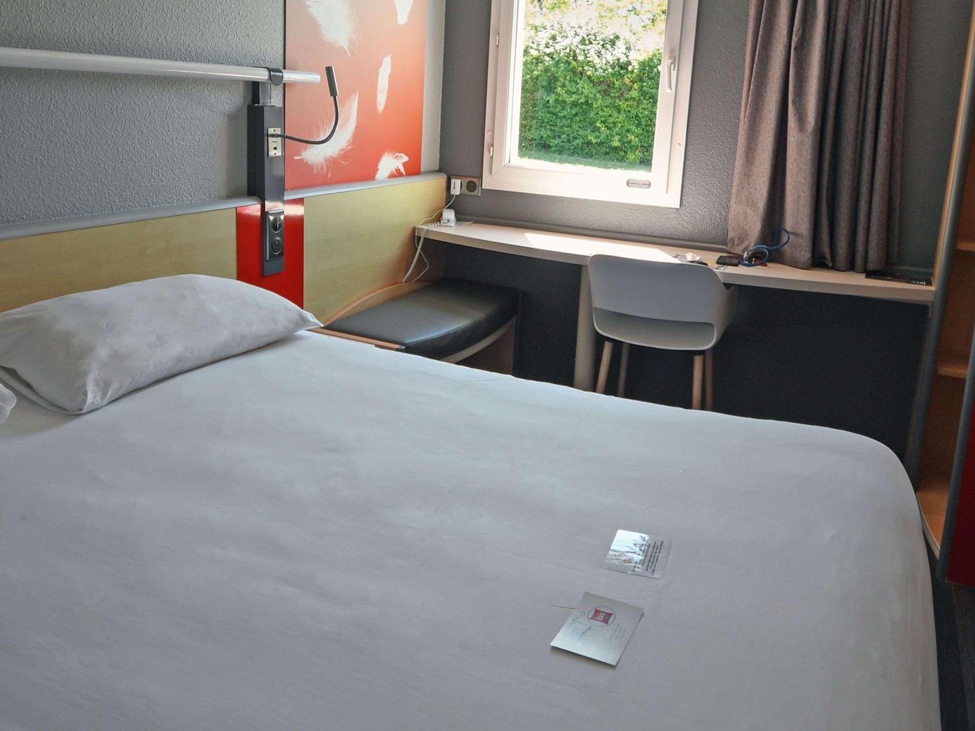 Ibis Saintes Ξενοδοχείο Εξωτερικό φωτογραφία